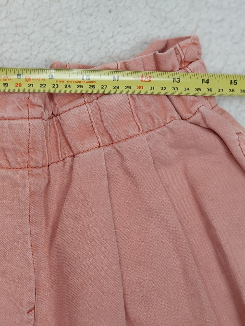Pilcro Paper Bag Waist Super Wide Leg Cropped Pull On Denim Pants Size Medium - Picture 2 of 10